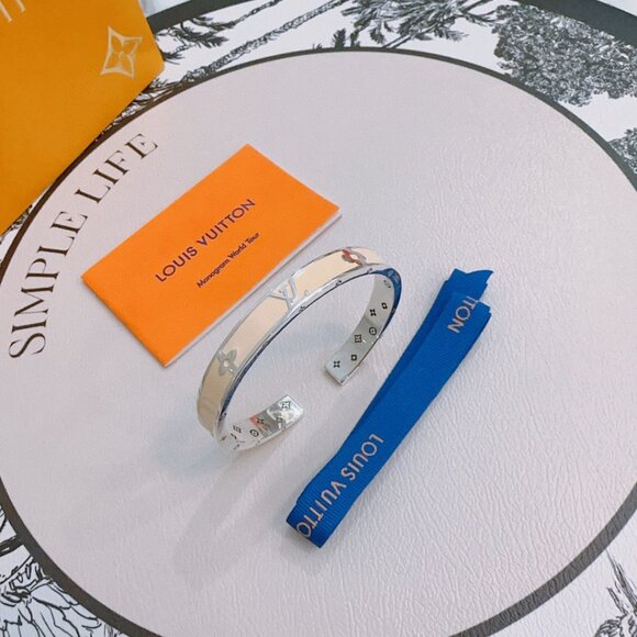 ✅💯Louis Vuitton bracelet  17 - Picture 3 of 7